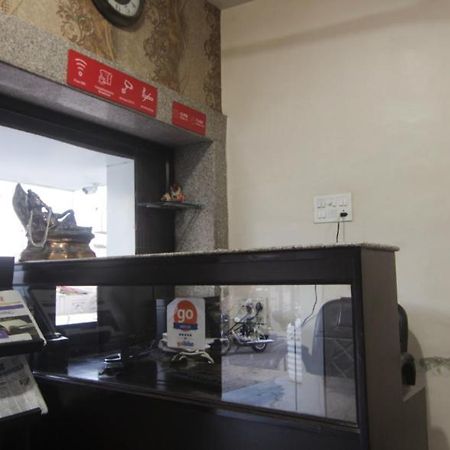 Hotel Confirm Inn Kota Kota  Εξωτερικό φωτογραφία